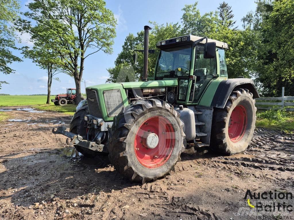 Fendt Favorit 824 トラクター