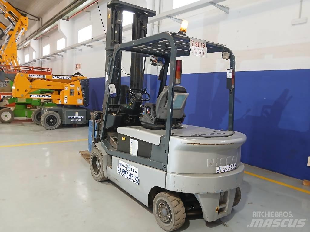 Nissan GQ02 L 30 CU バッテリーフォークリフト