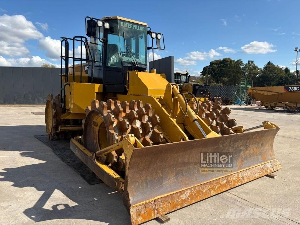 CAT 815 F 2 ソイルコンパクター
