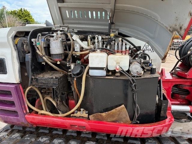 Takeuchi TB 290 中型油圧ショベル 7ｔ-12ｔ（ユンボ・パワーショベル・バックホー）