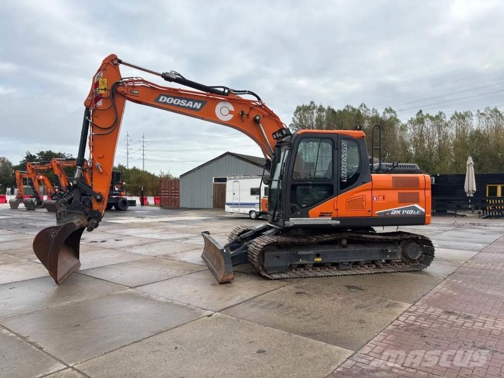 Doosan DX140LC-7 大型油圧ショベル12t以上（パワーショベル・ユンボ）