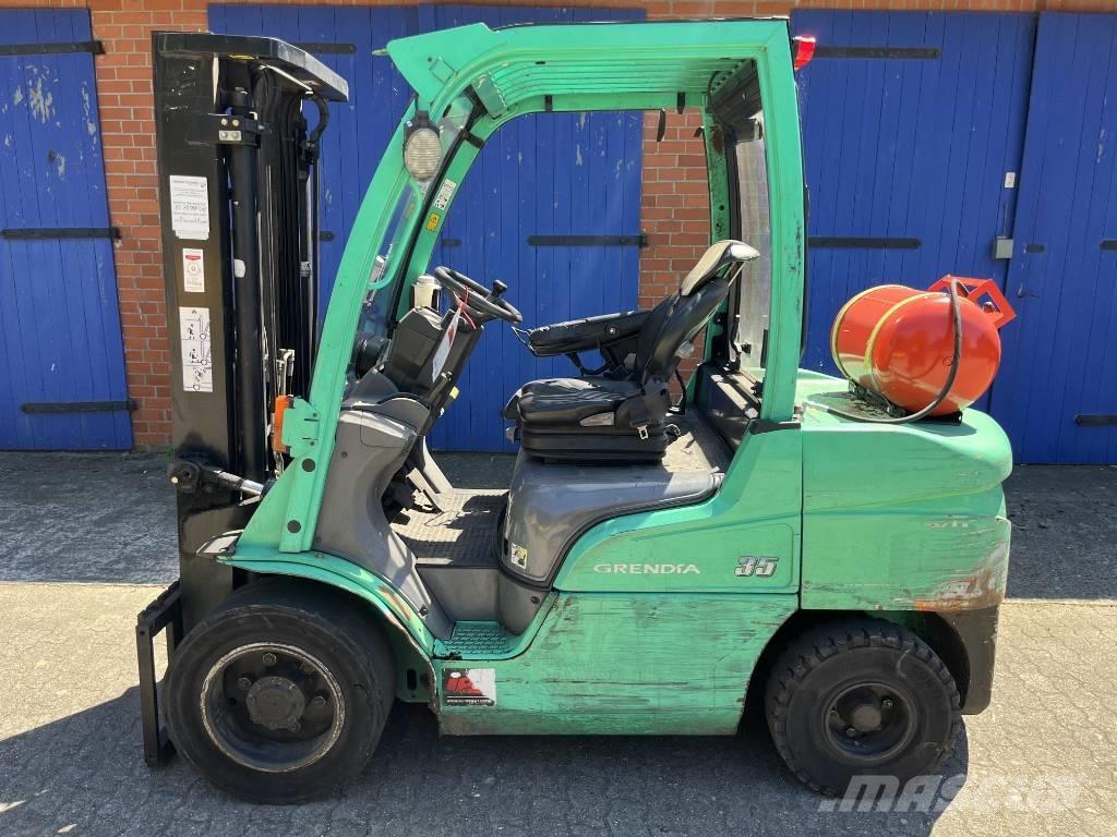 Mitsubishi FG 35 N LPGフォークリフト