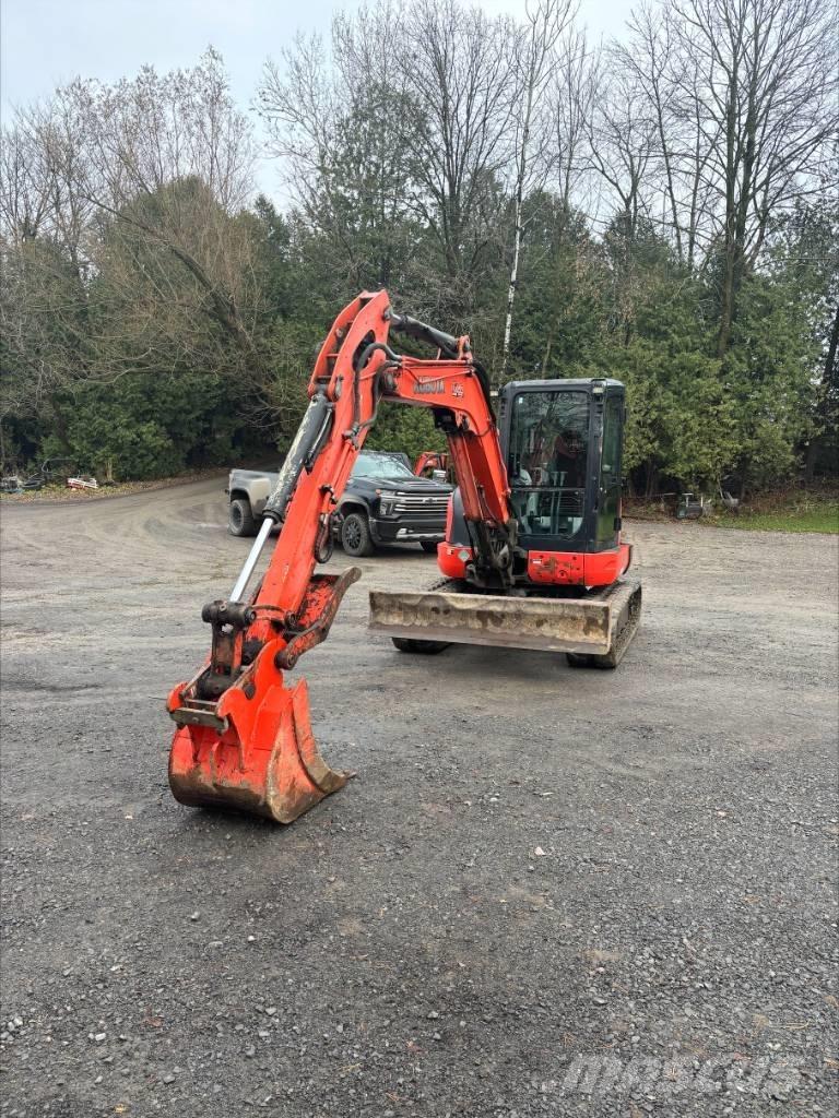 Kubota KX 057-4 ミニ油圧ショベル 7t以下（ミニユンボ・ミニディガー）
