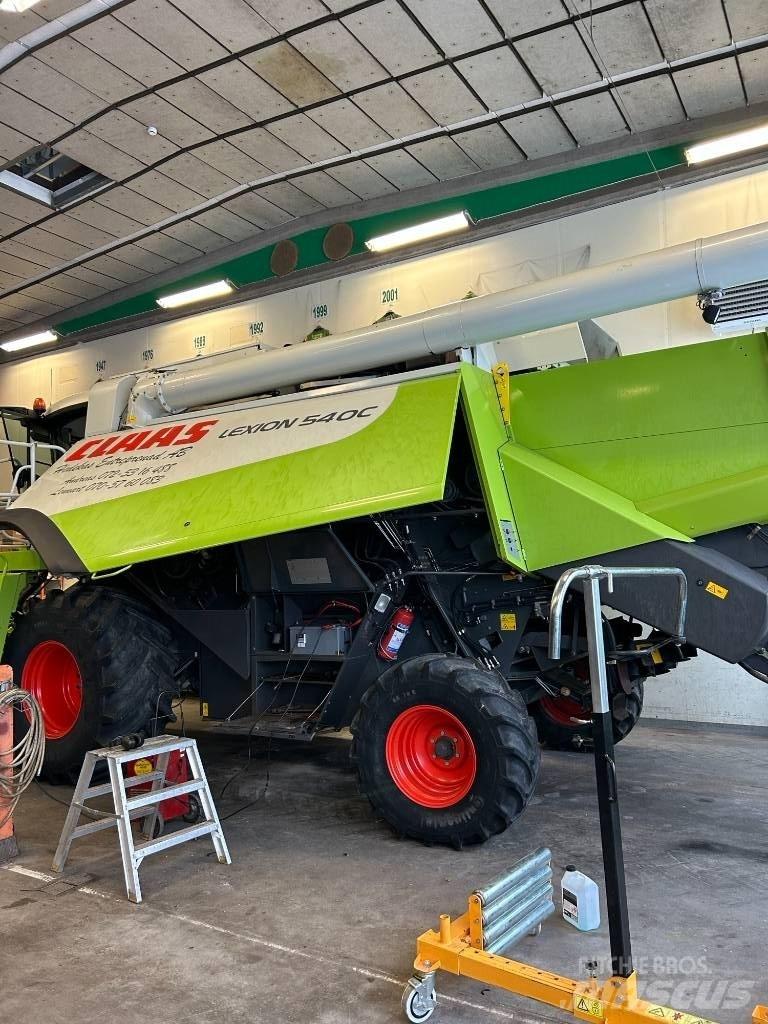 CLAAS Lexion 540 C コンバイン