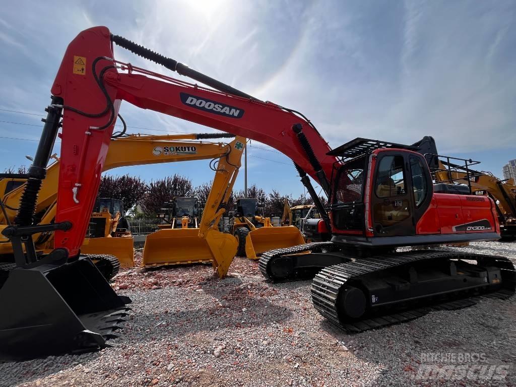 Doosan DX 300 LC-9C 大型油圧ショベル12t以上（パワーショベル・ユンボ）