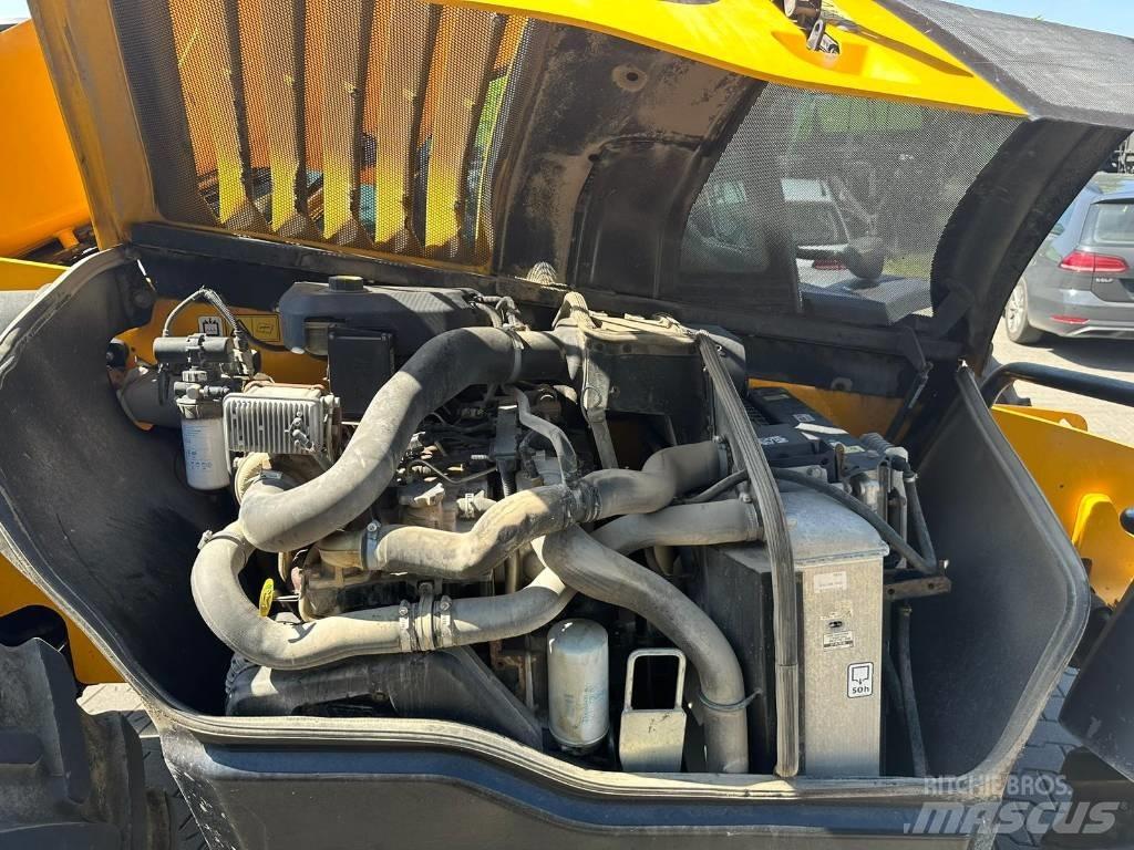 JCB 531-70 Agri Plus 農業用テレハンドラー