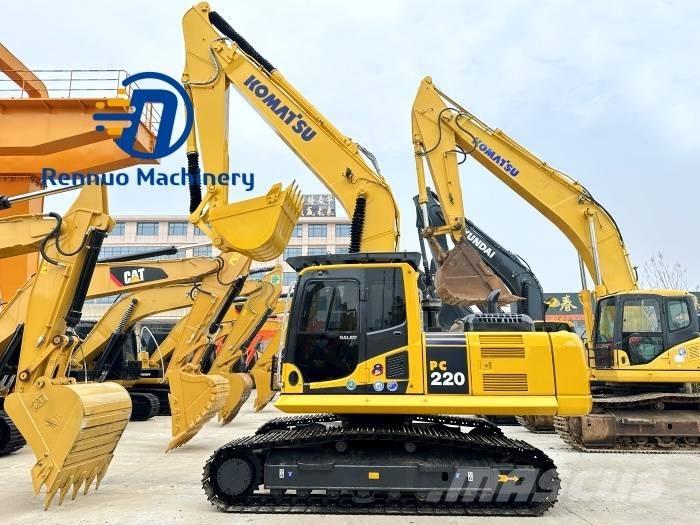 Komatsu PC 220-8 大型油圧ショベル12t以上（パワーショベル・ユンボ）