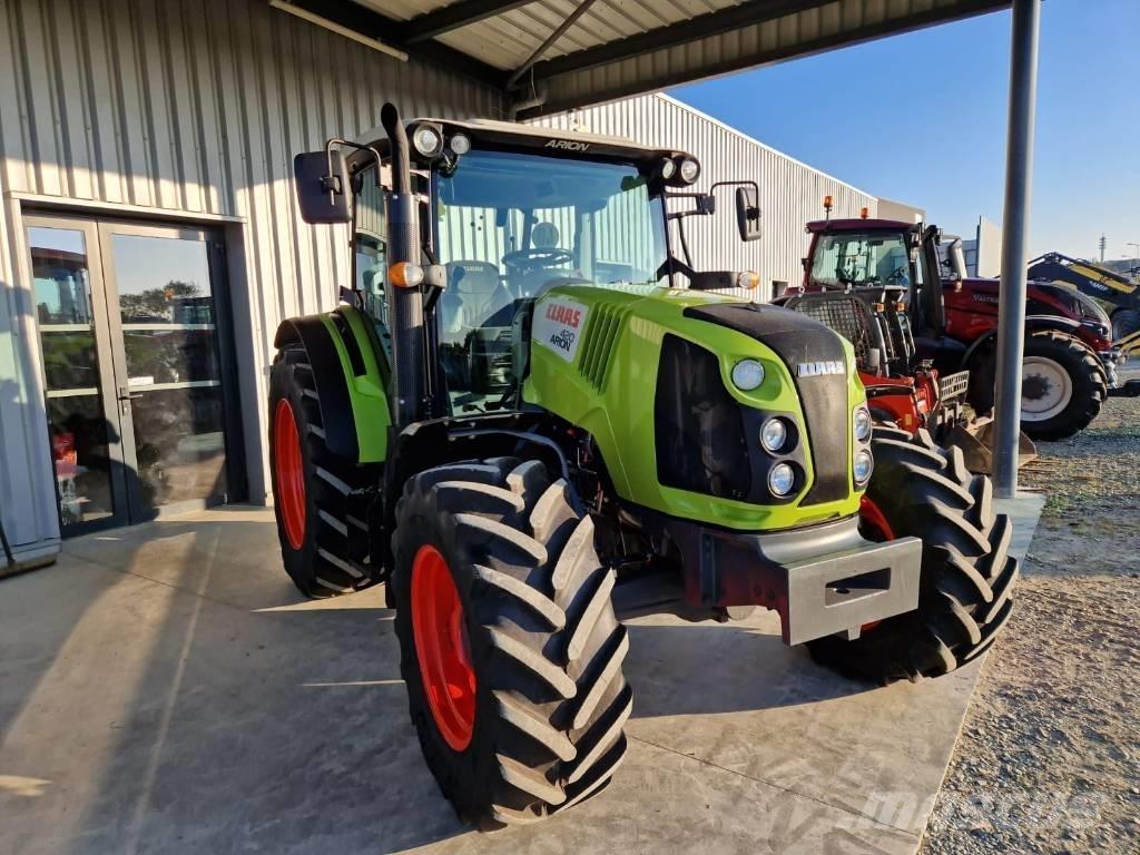 CLAAS Arion 420 トラクター