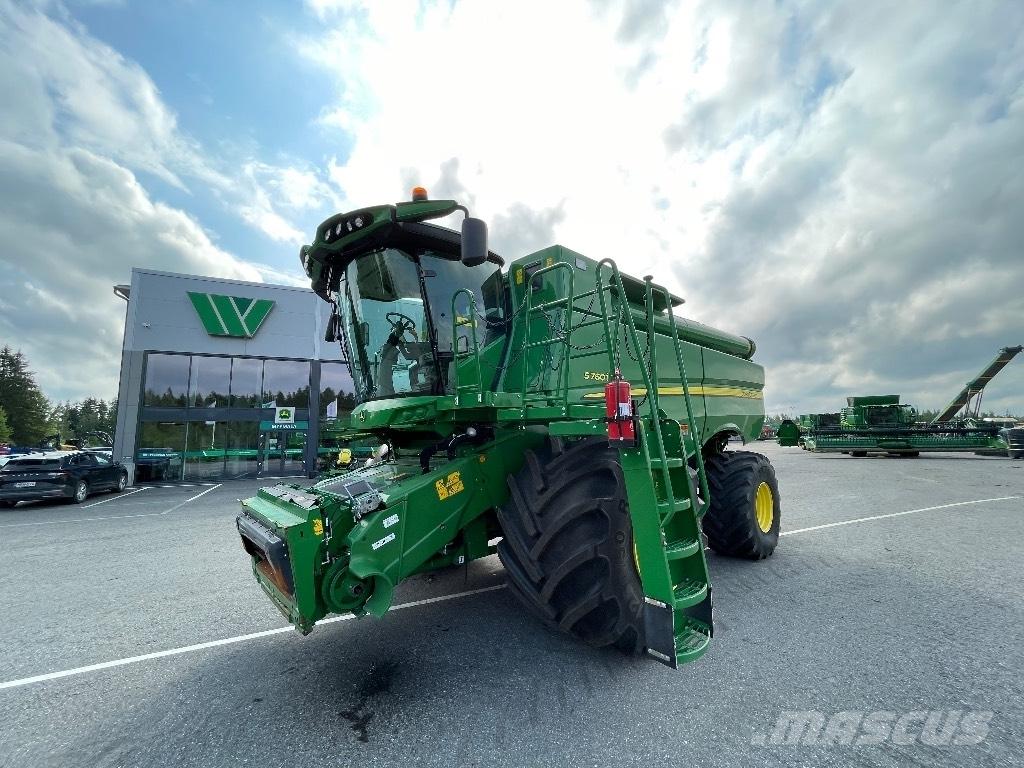 John Deere S760i コンバイン
