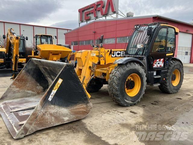 JCB 560-80 テレスコーピックハンドラー