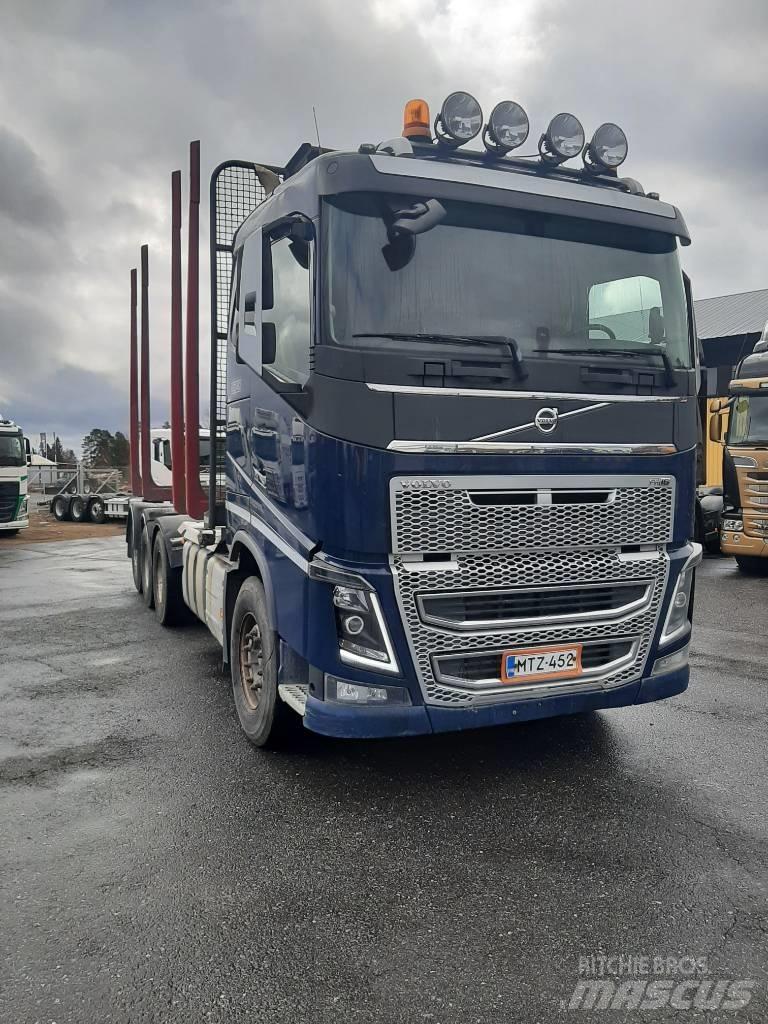 Volvo FH 16 木材トラック