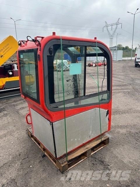 Volvo ECR 88 D キャビン及び内装