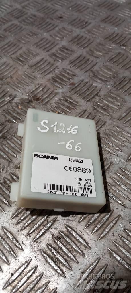 Scania R 440    1895453 電子機器