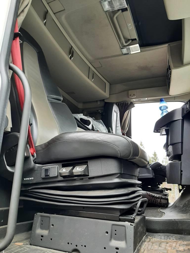 Volvo FH 13 冷凍冷蔵車