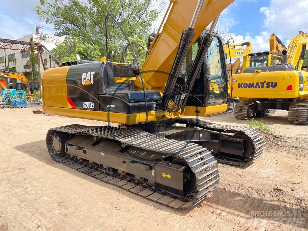 CAT 320 D 2 中型油圧ショベル 7ｔ-12ｔ（ユンボ・パワーショベル・バックホー）