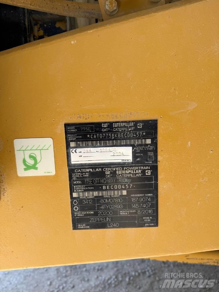 CAT 775 E リジットフレーム式ダンプトラック