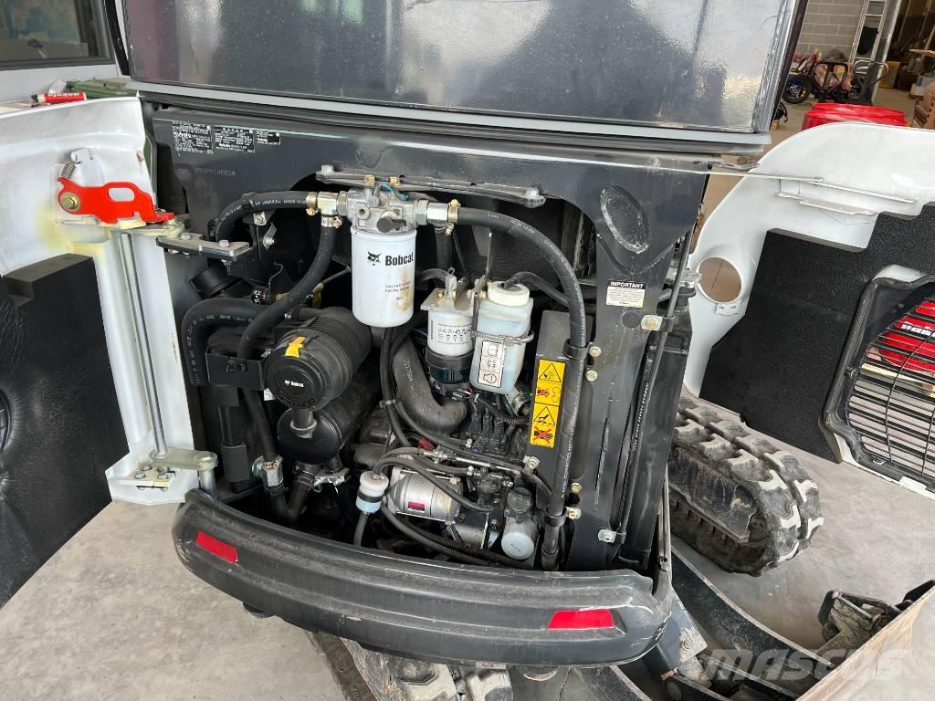 Bobcat E19 ミニ油圧ショベル 7t以下（ミニユンボ・ミニディガー）