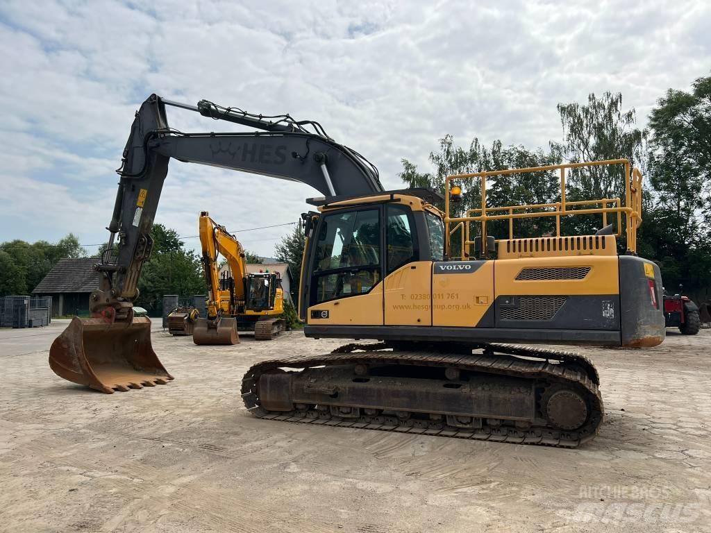 Volvo EC 250 D L 大型油圧ショベル12t以上（パワーショベル・ユンボ）