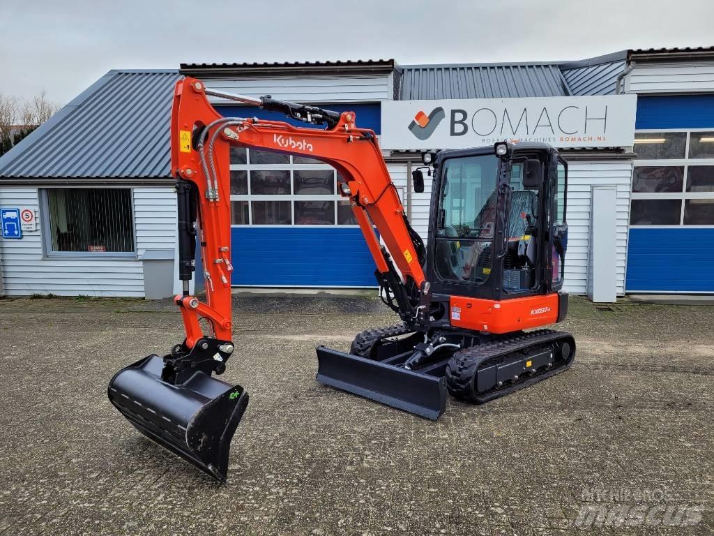 Kubota KX 037-4 ミニ油圧ショベル 7t以下（ミニユンボ・ミニディガー）