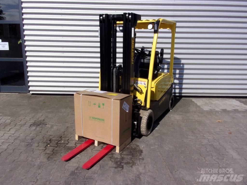 Hyster J 2.0 XN バッテリーフォークリフト