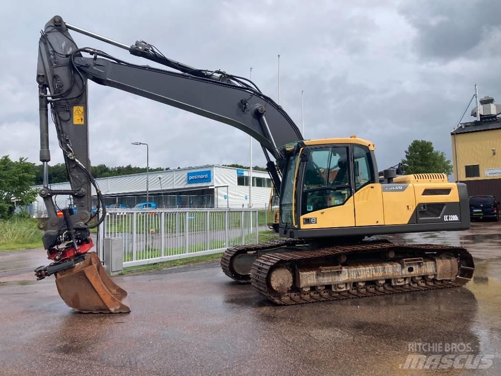 Volvo EC 220 DL 大型油圧ショベル12t以上（パワーショベル・ユンボ）