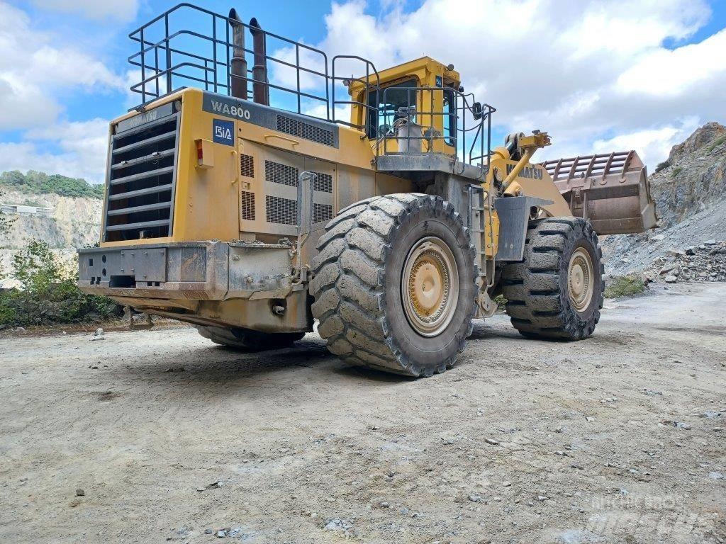 Komatsu WA800-3 ホイールローダー・タイヤショベル
