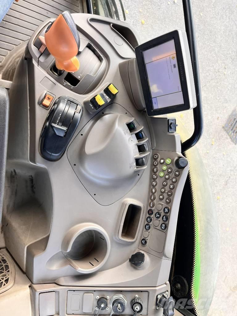 John Deere 6190 R トラクター