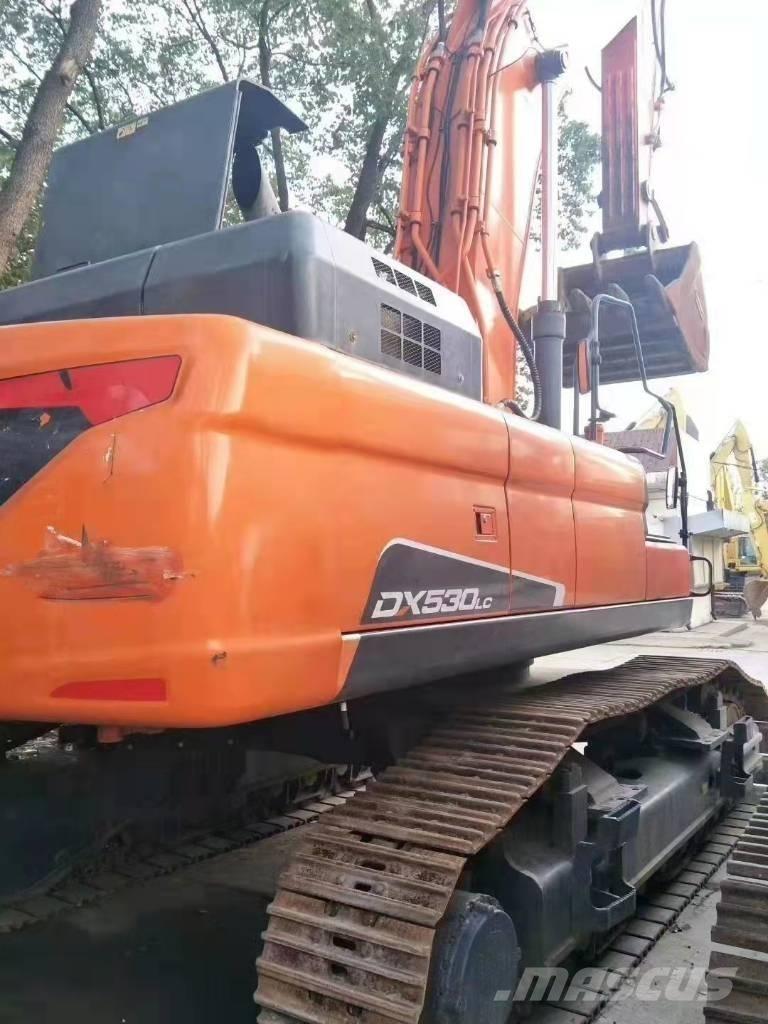 Doosan DX 530 LC-5 大型油圧ショベル12t以上（パワーショベル・ユンボ）