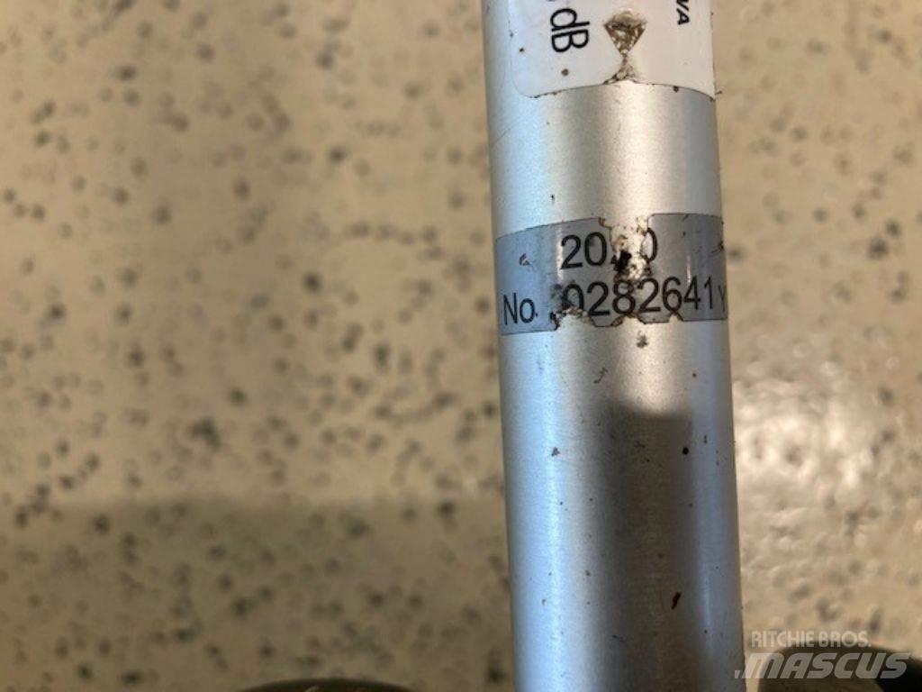 Dolmar LT-246.4 チェーンソー・刈払機