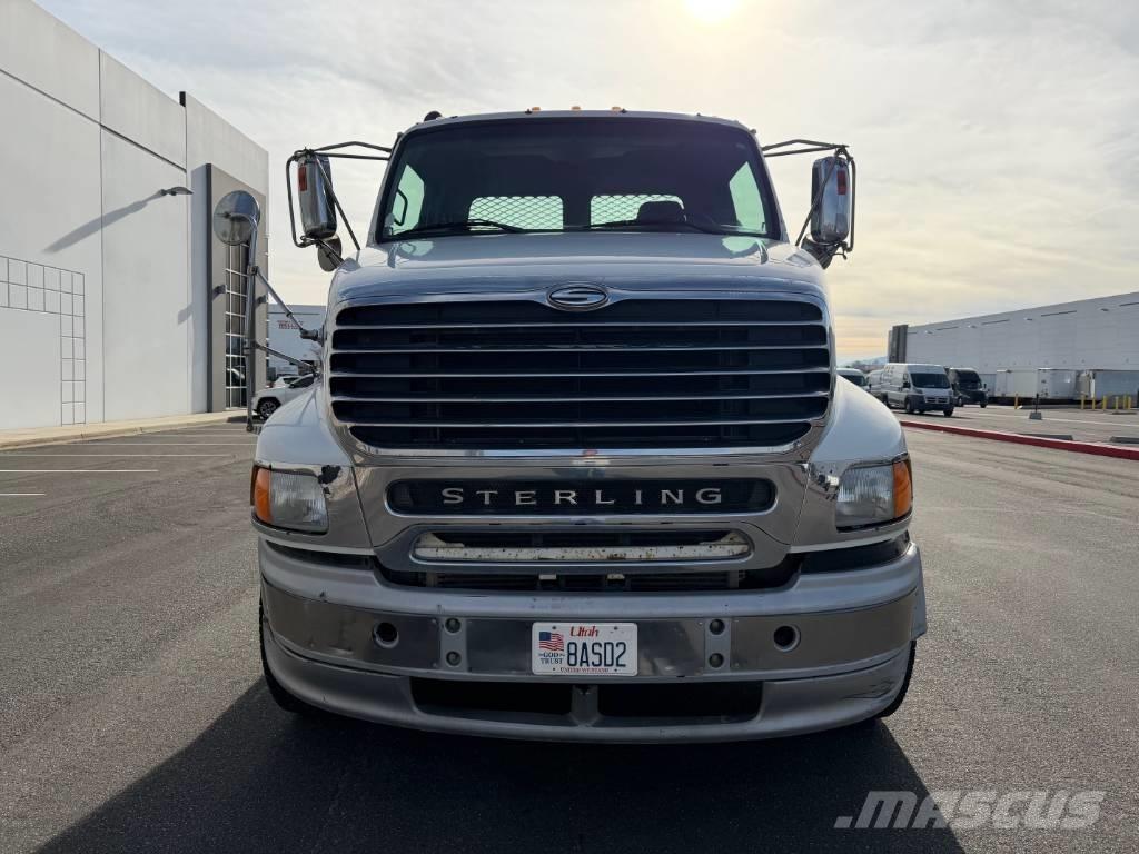 Sterling AT 9500 ケーブルリフト着脱式トラック