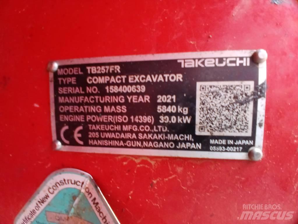 Takeuchi TB 257 FR ミニ油圧ショベル 7t以下（ミニユンボ・ミニディガー）