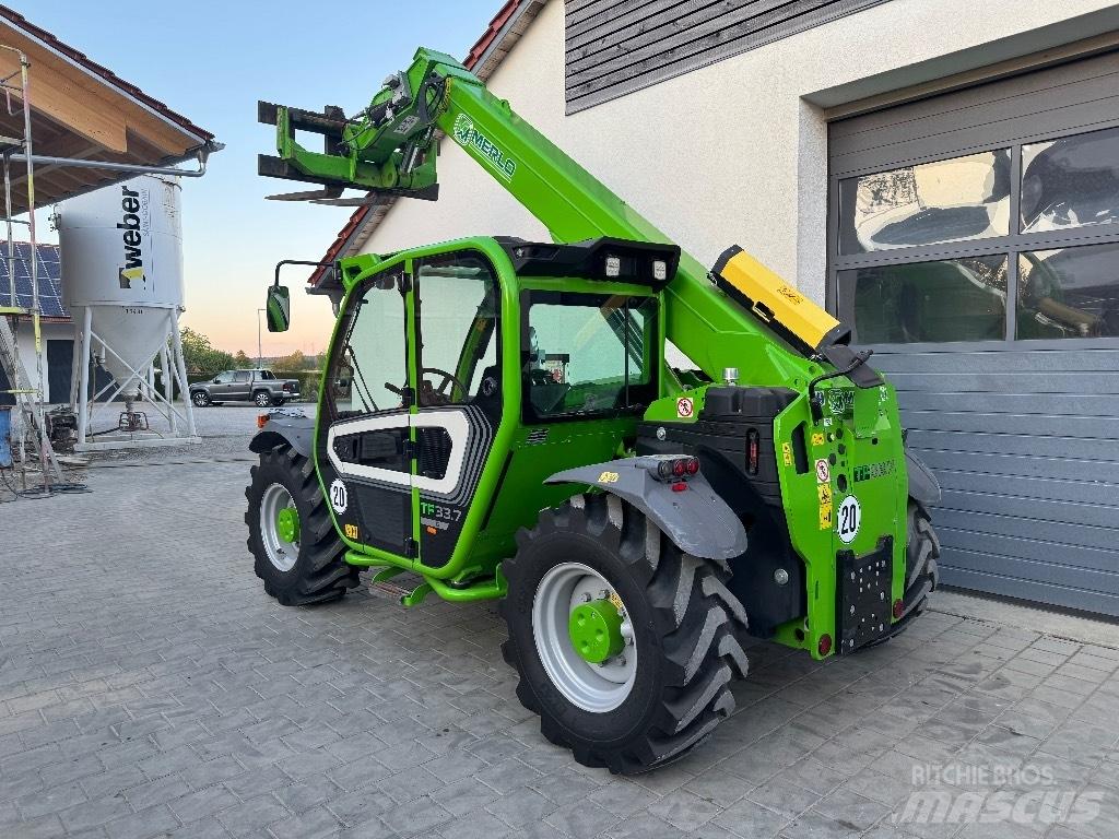 Merlo TF 33.7 テレスコーピックハンドラー