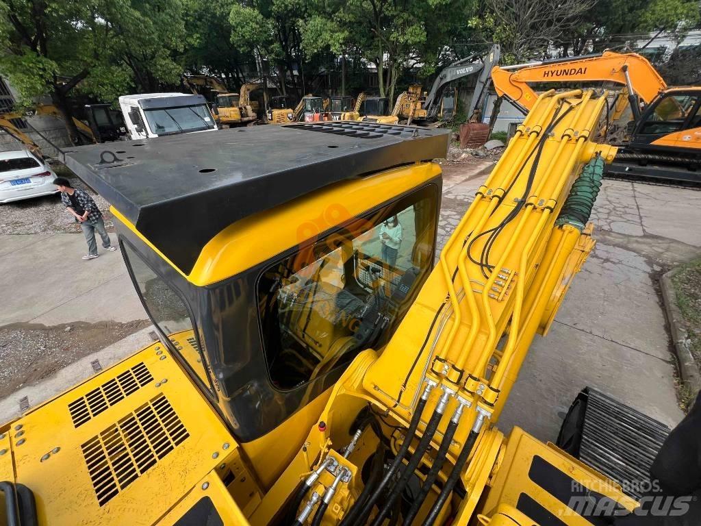 Komatsu PC 220 大型油圧ショベル12t以上（パワーショベル・ユンボ）