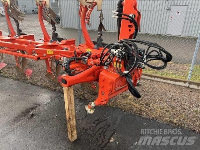 Kubota RM 4005 V リバーシブルプラウ