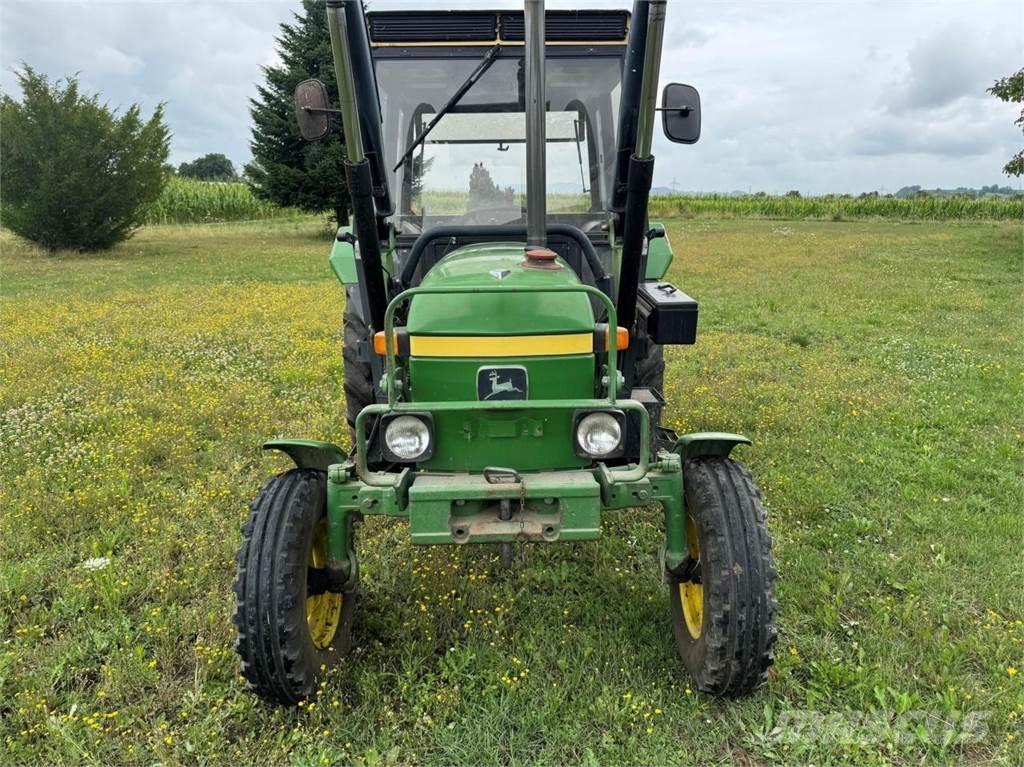John Deere 1040 S トラクター