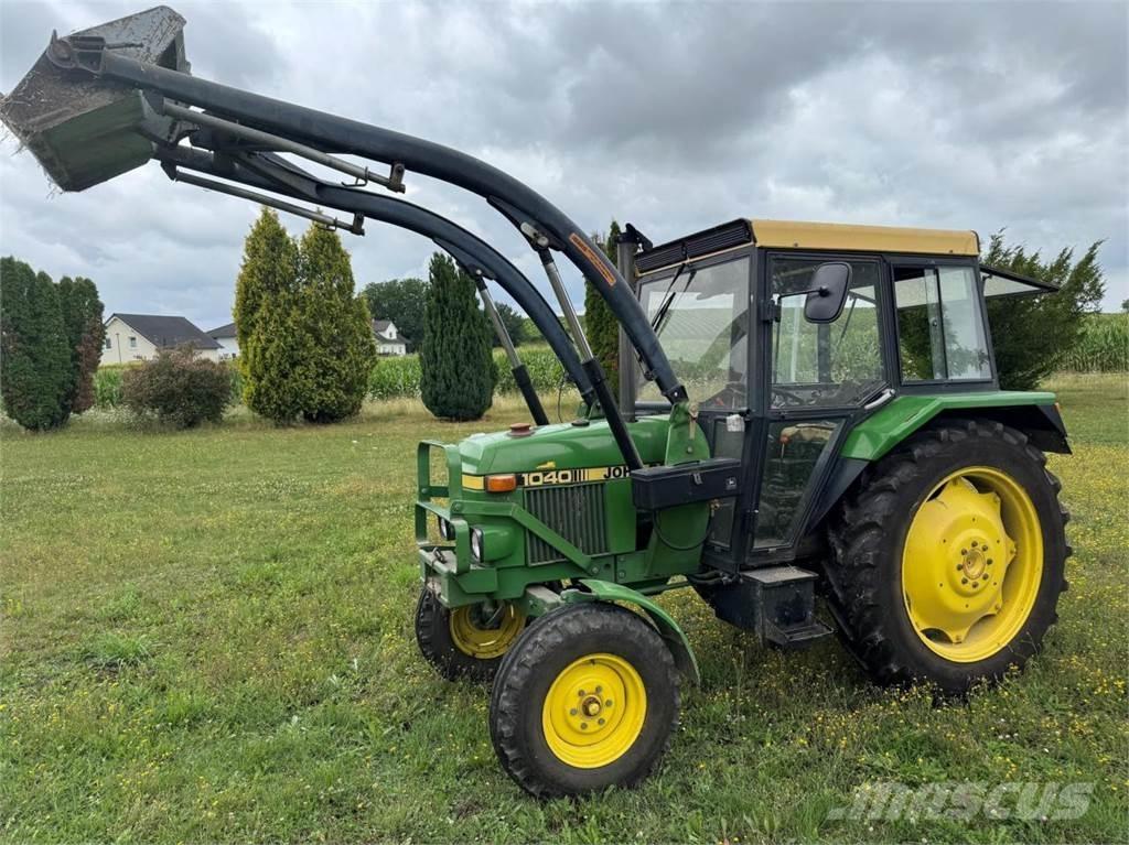 John Deere 1040 S トラクター