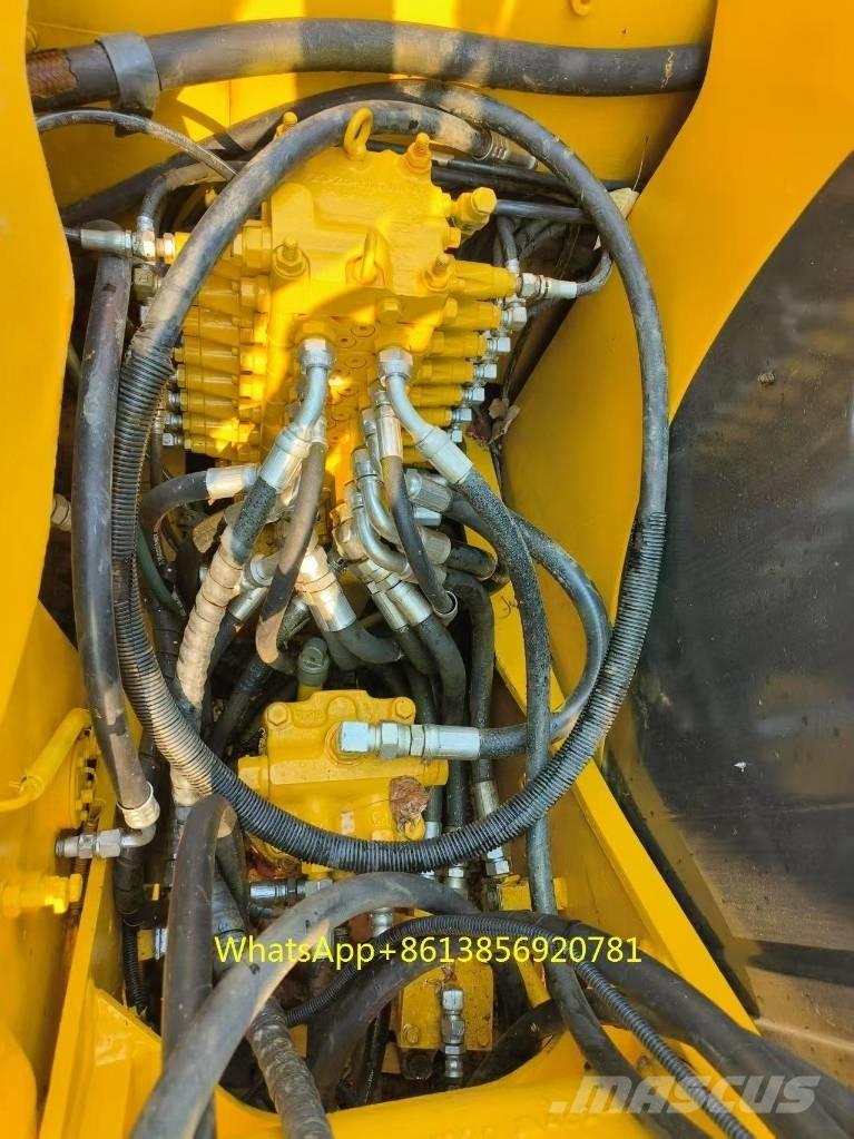 Komatsu PC 70-7 大型油圧ショベル12t以上（パワーショベル・ユンボ）