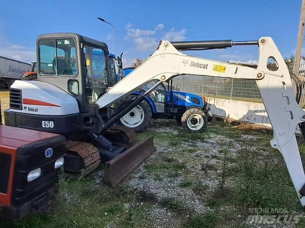 Bobcat E50 ミニ油圧ショベル 7t以下（ミニユンボ・ミニディガー）