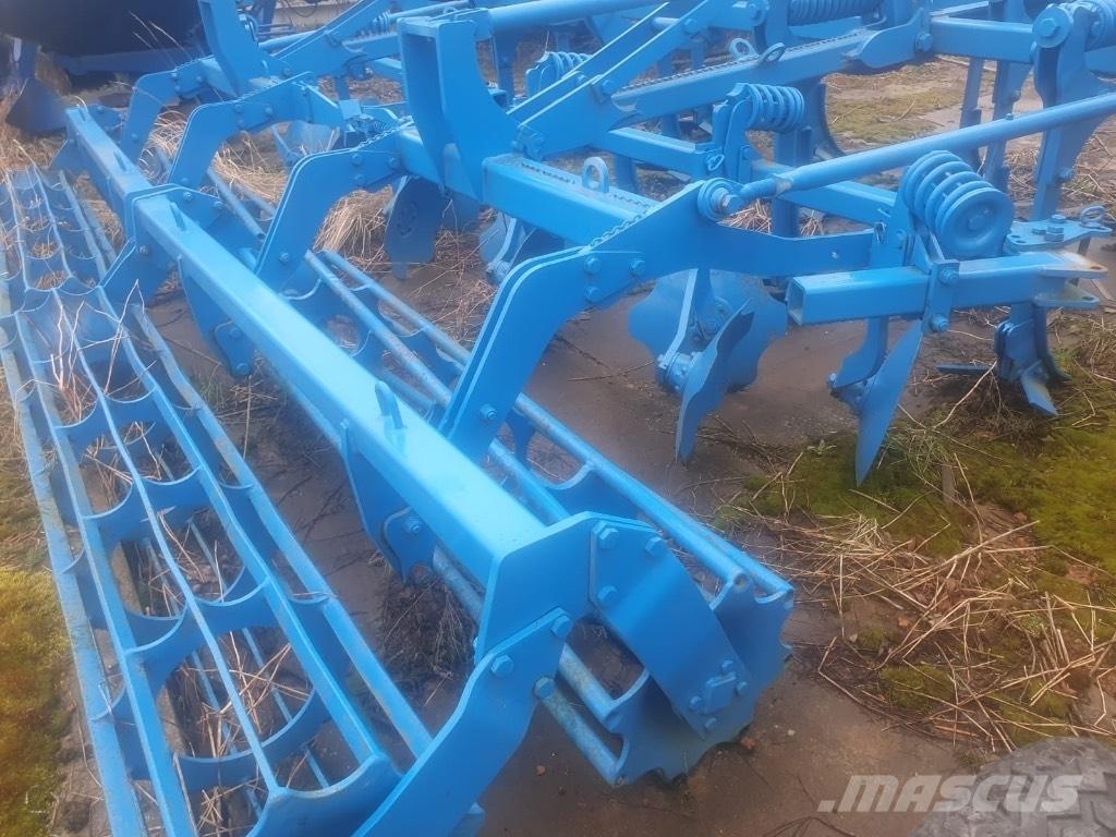 Lemken Karat 9/400U カルチベーター