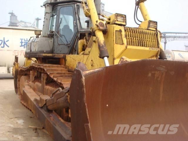 Komatsu d155a-2 ブルドーザー