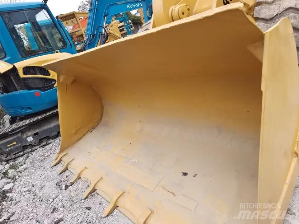 CAT 938 F ホイールローダー・タイヤショベル