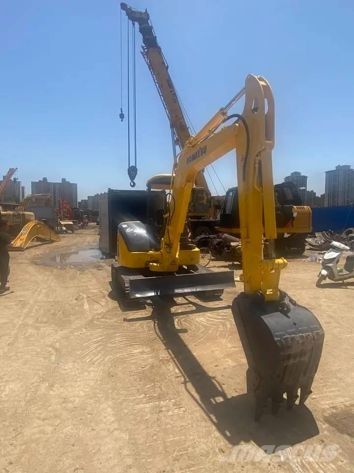 Komatsu PC 40 MR-2 ミニ油圧ショベル 7t以下（ミニユンボ・ミニディガー）