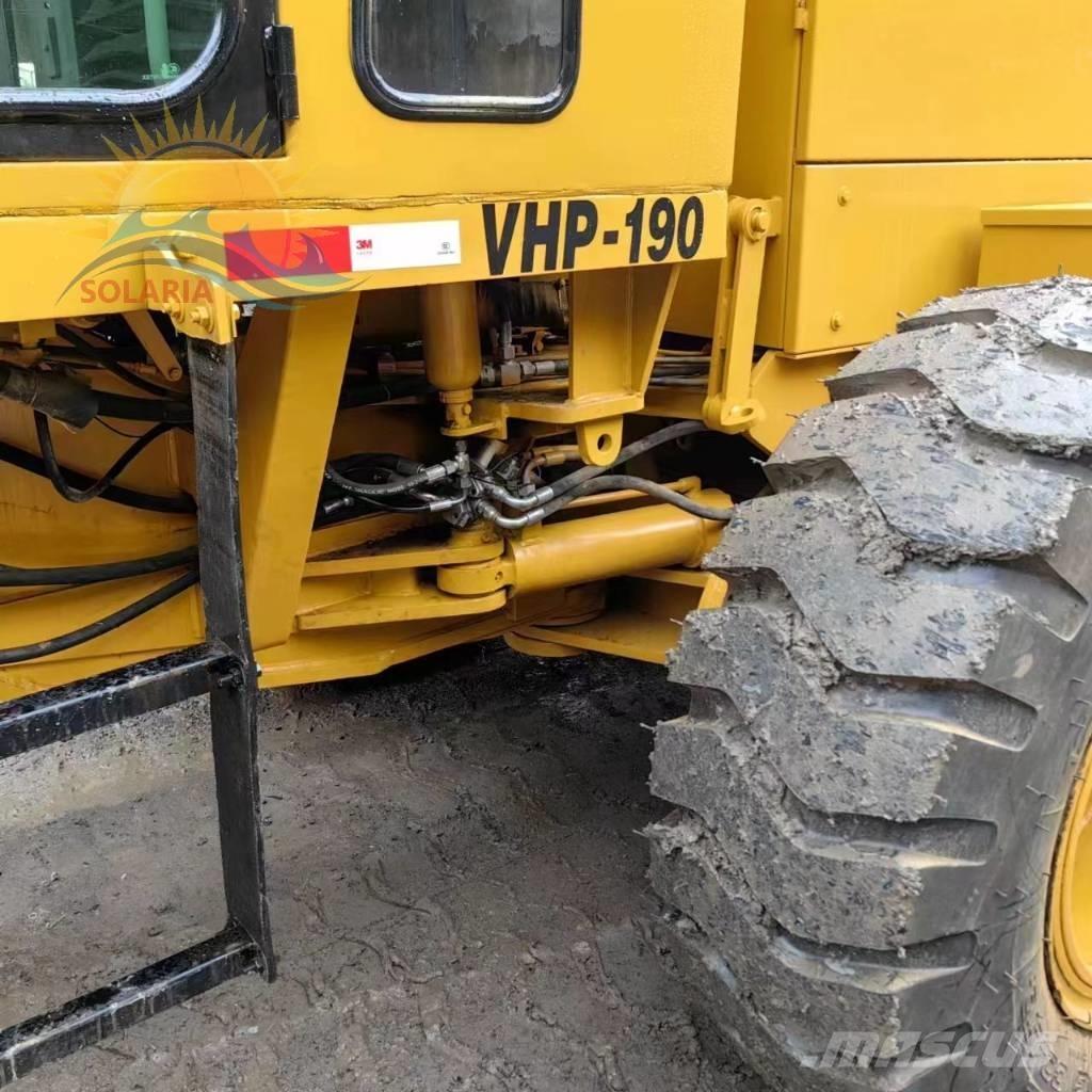 CAT 140 K モーターグレーダー