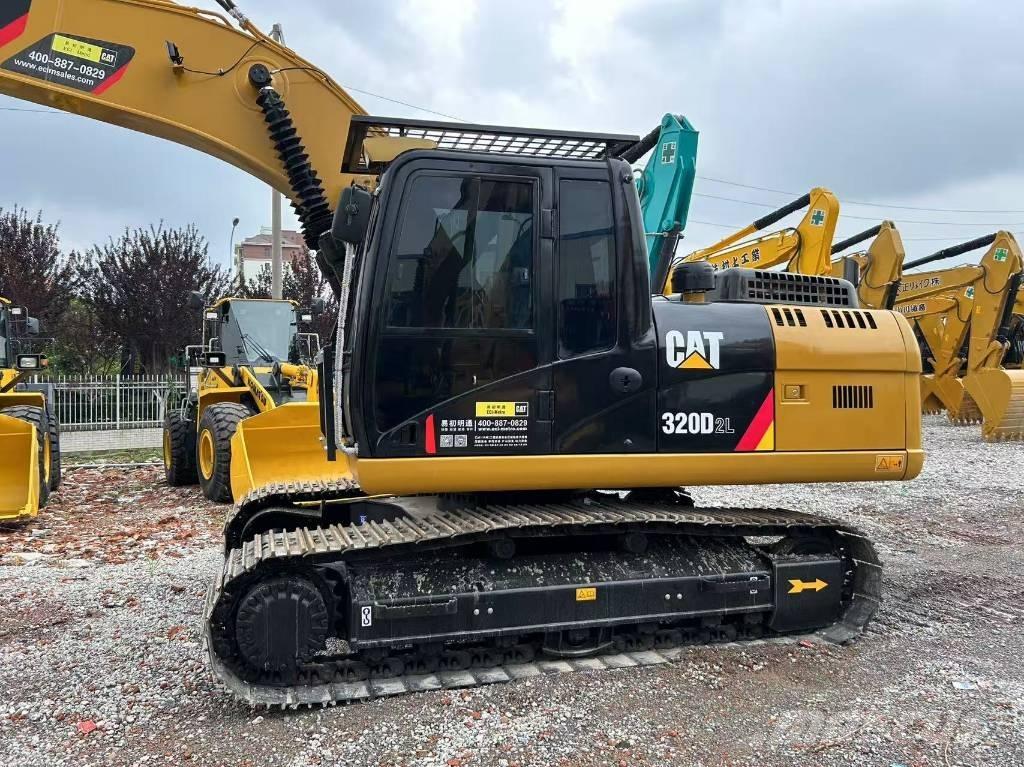 CAT 320D2L 大型油圧ショベル12t以上（パワーショベル・ユンボ）