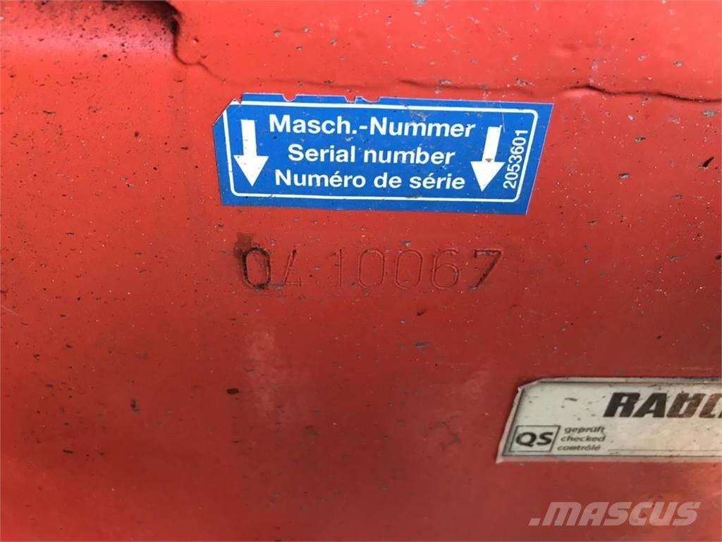 Rauch AGT 6036 ミネラル散布機