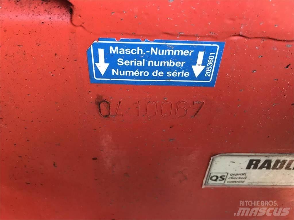 Rauch AGT 6036 ミネラル散布機