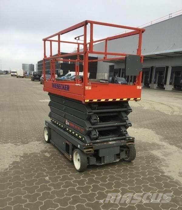 SkyJack SJ III 4740 シザースリフト