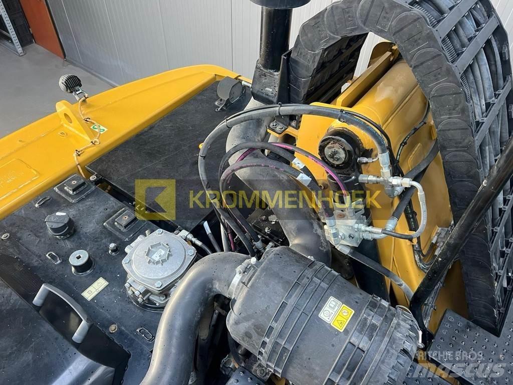 CAT MH 3024 廃棄物／工業産廃処理機