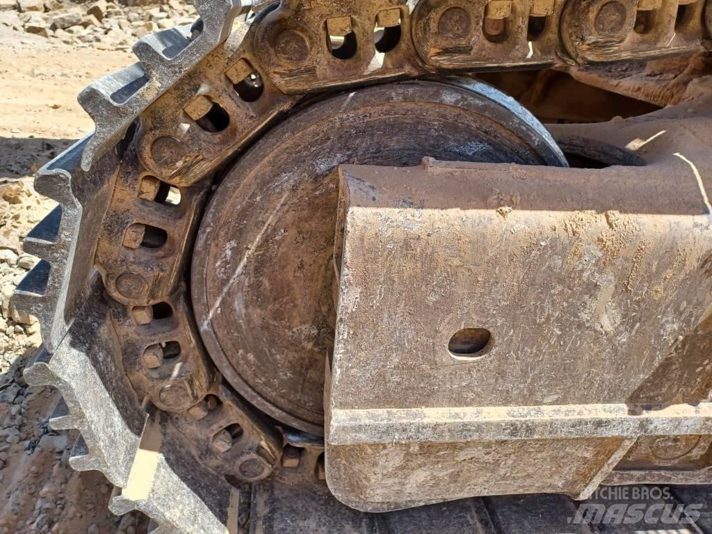 Komatsu PC 600 LC-8 大型油圧ショベル12t以上（パワーショベル・ユンボ）