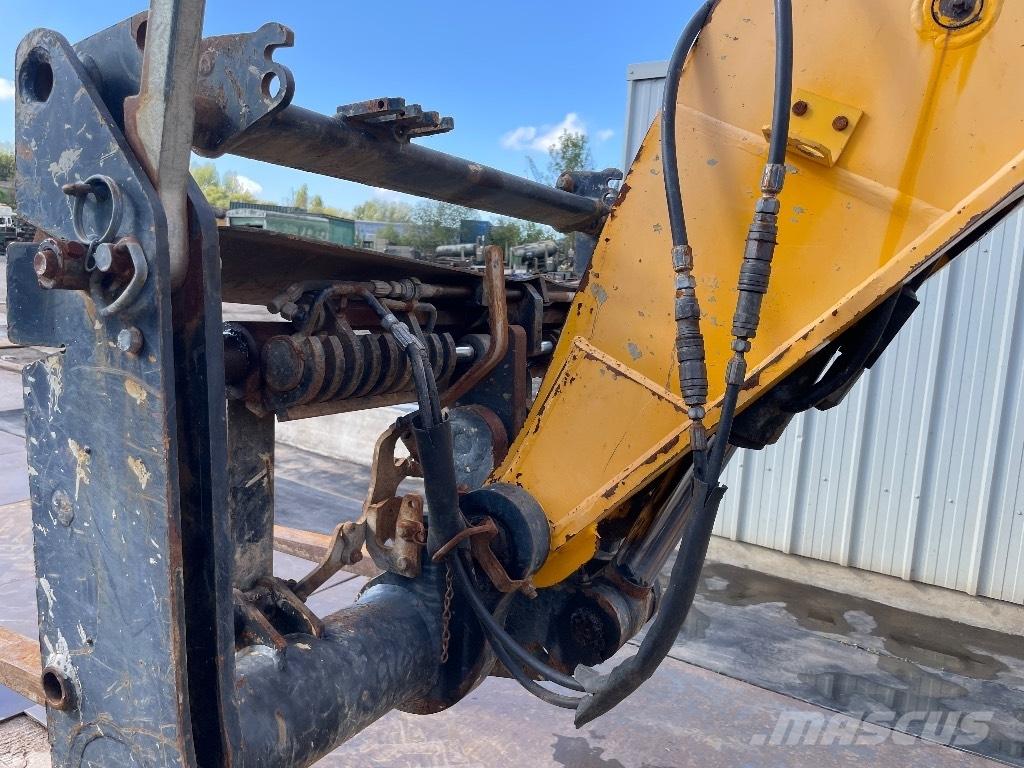 JCB 540-140 Hi Viz テレスコーピックハンドラー